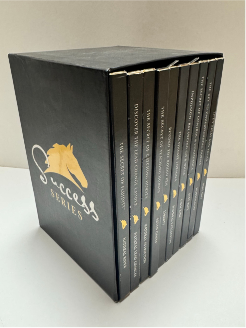 Parelli SUCCESS SERIES 10 DVD Box Set Horse Training Set + Pocket Guides